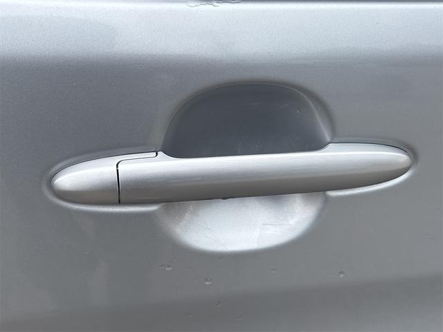 この度は当店のお車をご覧になっていただき、誠にありがとうございます。ぜひじっくりとご検討下さい。気軽にお問合せ・お見積りお待ちしております。