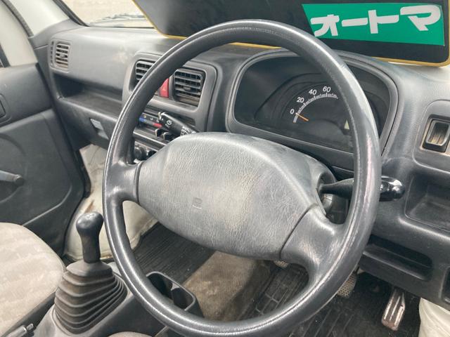 　エアコン　パワステ　５速マニュアル車　軽トラック　４ＷＤ(12枚目)