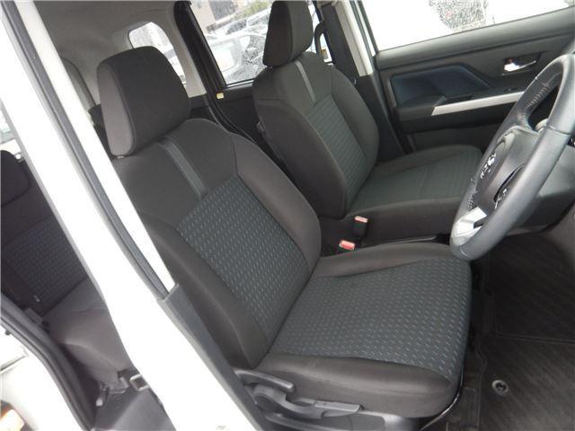 ルーミー カスタムG 禁煙車 スマートアシスト 両側パワースライドドア LEDヘッドライト/フォグライト 7インチナビ バックカメラ BTオーディオ フルセグTV ETC コーナーセンサー シートヒータ 純正14インチAW(5枚目)