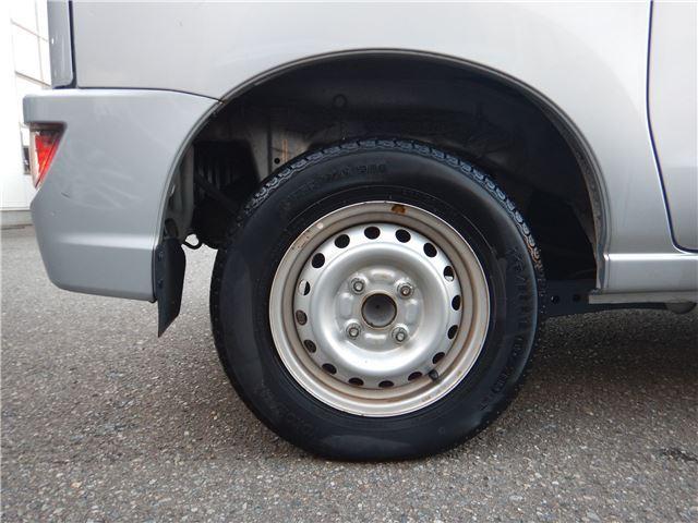 ナビ、ドライブレコーダー等の取付はもちろん、ライトのバルブ、車高調、エアロ取付、塗装、フィルム、ラッピング等カスタムも扱っております！お気軽にお問い合わせくださいませ！