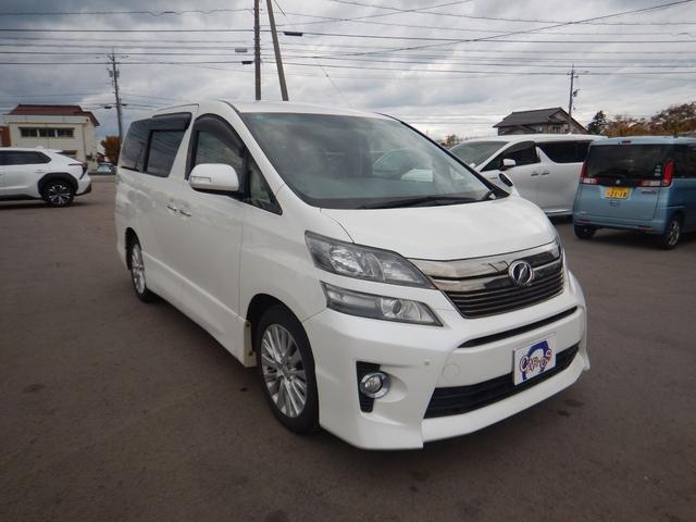 ヴェルファイア ２．４Ｚ　禁煙車　７人乗　両側パワースライドドア　純正８インチナビ　バックカメラ　ＢＴオーディオ　ＥＴＣ　ナノイー機能付オートエアコン　クリアランスソナー　ＨＩＤライト　純正１８インチＡＷ（3枚目）