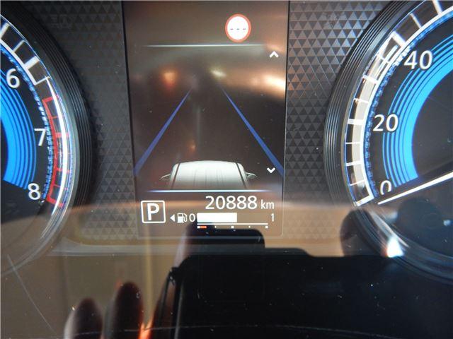 ナビ、ドライブレコーダー等の取付はもちろん、ライトのバルブ、車高調、エアロ取付、塗装、フィルム、ラッピング等カスタムも扱っております！お気軽にお問い合わせくださいませ！