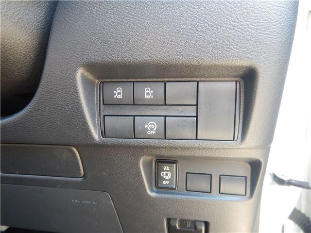 ナビ、ドライブレコーダー等の取付はもちろん、ライトのバルブ、車高調、エアロ取付、塗装、フィルム、ラッピング等カスタムも扱っております！お気軽にお問い合わせくださいませ！