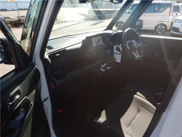 ご覧いただきありがとうございます！当店は、新車、中古車販売、車検整備、修理、板金、コーティング、自動車保険等扱っております。車に関する事は、すべてお任せくださいませ！