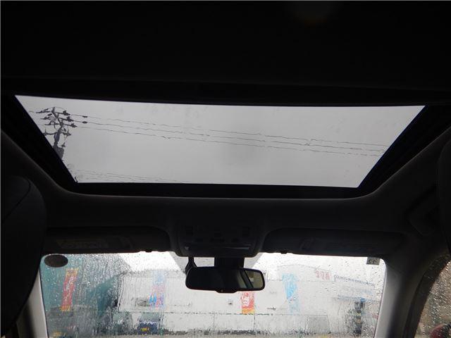 ナビ、ドライブレコーダー等の取付はもちろん、ライトのバルブ、車高調、エアロ取付、塗装、フィルム、ラッピング等カスタムも扱っております！お気軽にお問い合わせくださいませ！