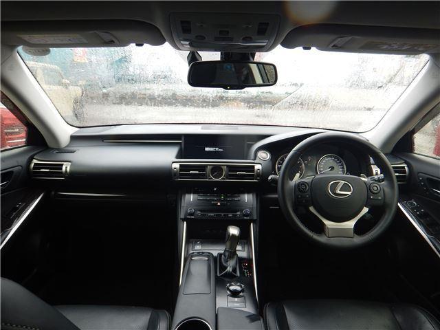 ご覧いただきありがとうございます！当店は、新車、中古車販売、車検整備、修理、板金、コーティング、自動車保険等扱っております。車に関する事は、すべてお任せくださいませ！