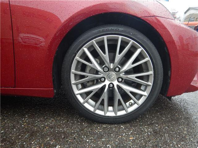 ナビ、ドライブレコーダー等の取付はもちろん、ライトのバルブ、車高調、エアロ取付、塗装、フィルム、ラッピング等カスタムも扱っております！お気軽にお問い合わせくださいませ！