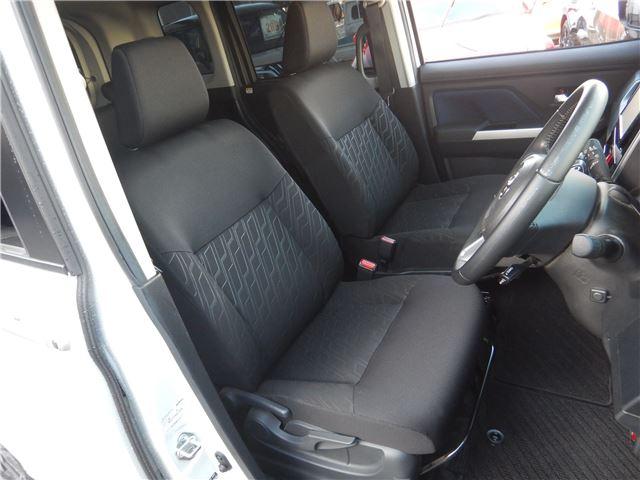 タンク カスタムG-T 禁煙車 スマートアシストIII モデリスタエアロ 両側パワースライドドア LEDヘッドライト シートヒーター 7インチ純正ナビ バックカメラ BTオーディオ フルセグTV クルーズコントロール(9枚目)