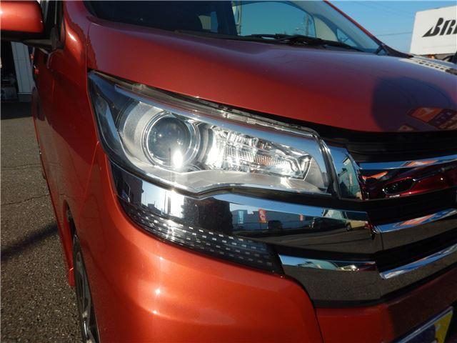 デイズ ハイウェイスター　Ｇターボ　禁煙車　エマージェンシーブレーキ　アラウンドビューモニター　７インチナビ　ＢＴオーディオ　フルセグＴＶ　ＥＴＣ　クルーズコントロール　ＨＩＤヘッドライト　スマートキー　プッシュスタート（32枚目）