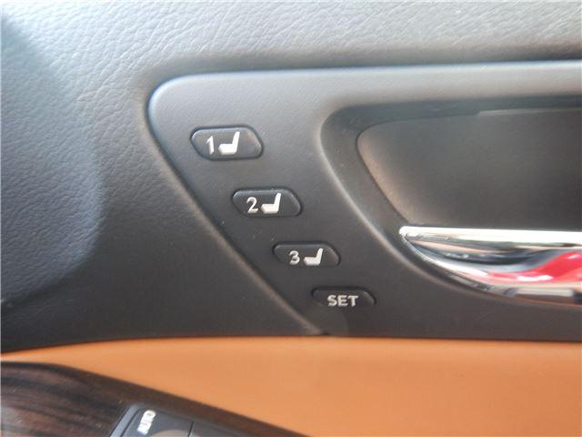 IS IS200t バージョンL 禁煙車 プリクラッシュセーフティ レーダークルーズコントロール ブラウンレザーシート/シートヒーター/ベンチレーション 7インチSDナビ バックカメラ BTオーディオ ハンドルヒーター HIDライト(25枚目)