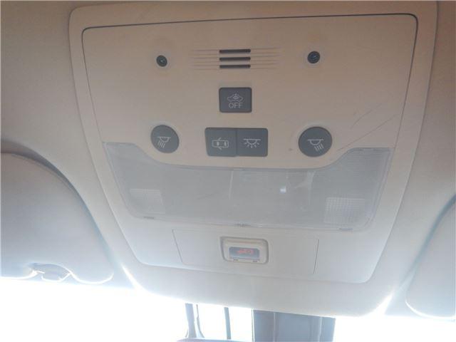 IS IS200t バージョンL 禁煙車 プリクラッシュセーフティ レーダークルーズコントロール ブラウンレザーシート/シートヒーター/ベンチレーション 7インチSDナビ バックカメラ BTオーディオ ハンドルヒーター HIDライト(35枚目)