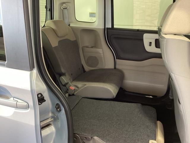 Ｎ－ＢＯＸ Ｇ・Ｌホンダセンシング　最長５年保証　ワンオ－ナ－　ナビＶＸＭ－１９５ＶＦｉ　ＴＶ　Ｒカメラ　ＣＤ録音　ＢＴオ－ディオ　ＤＶＤ　シ－トヒ－タ－　ＥＴＣ　ＬＥＤライト　ＶＳＡ　クルコン　スマ－トキ－　盗難防止装置　整備記録簿（32枚目）