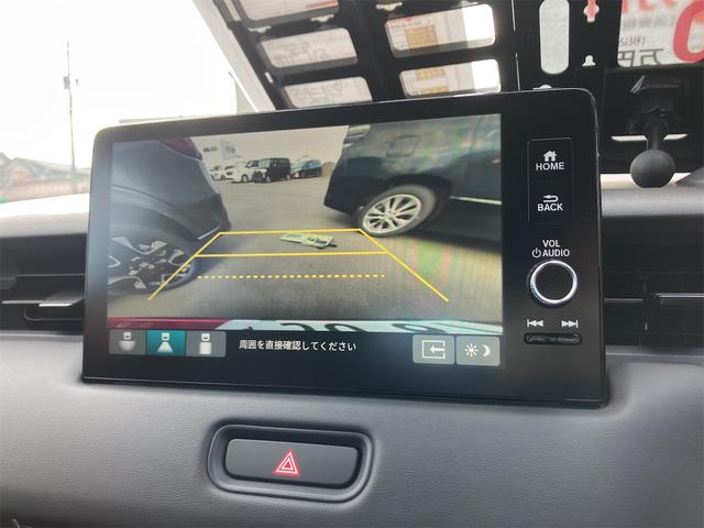 ヴェゼル Ｇ　４ＷＤ　バックカメラ　クリアランスソナー　オートクルーズコントロール　レーンアシスト　衝突被害軽減システム　ナビ　ＴＶ　オートライト　ＬＥＤヘッドランプ　アルミホイール　スマートキー（4枚目）