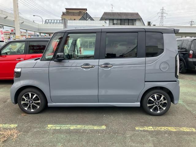 N-BOXカスタム コーディネートスタイル バックカメラ 両側電動スライドドア クリアランスソナー オートクルーズコントロール レーンアシスト 衝突被害軽減システム オートライト LEDヘッドランプ スマートキー アイドリングストップ(22枚目)