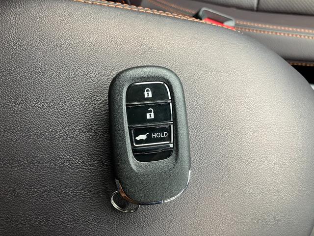 ZR-V e:HEV Z 全周囲カメラ クリアランスソナー オートクルーズコントロール レーンアシスト パワーシート 衝突被害軽減システム ナビ TV オートライト LEDヘッドランプ 電動リアゲート アルミホイール(10枚目)