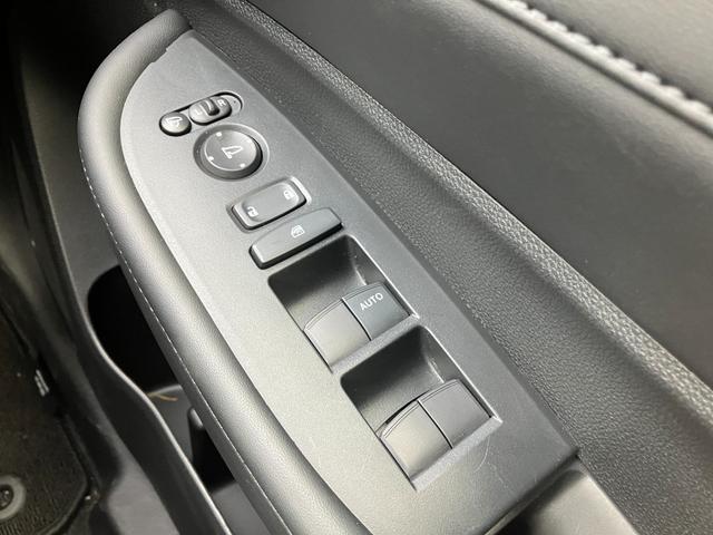 WR-V Z+ ブラックスタイル バックカメラ クリアランスソナー オートクルーズコントロール レーンアシスト 衝突被害軽減システム ナビ オートライト LEDヘッドランプ アルミホイール スマートキー 電動格納ミラー CVT(11枚目)