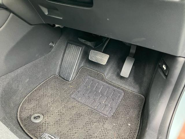 フィット ホーム 4WD バックカメラ クリアランスソナー オートクルーズコントロール レーンアシスト 衝突被害軽減システム オートライト LEDヘッドランプ スマートキー 電動格納ミラー CVT 盗難防止システム(25枚目)