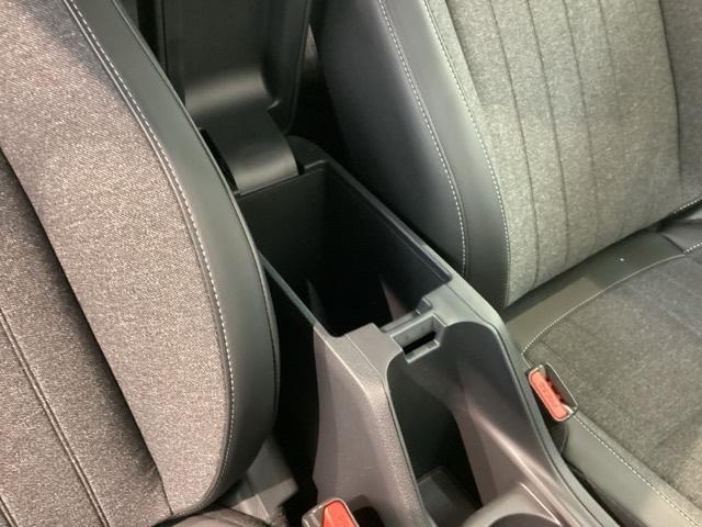 フィット e:HEVホーム H SENSING 新車保証 試乗車 ワンオ-ナ- ナビVXU-245FTi TV Rカメラ CD録音 BTオ-ディオ DVD ドラレコ ETC LEDライト VSA クルコン スマ-トキ- 1オナ(28枚目)