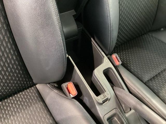 フィットハイブリッド Lパッケージ 1年保証 ナビVXM-155VSi TV Rカメラ BTオ-ディオ DVD ETC LEDライト VSA クルコン スマ-トキ- 盗難防止装置 整備記録簿 AAC スペアキ- Wエアバッグ ESC(26枚目)