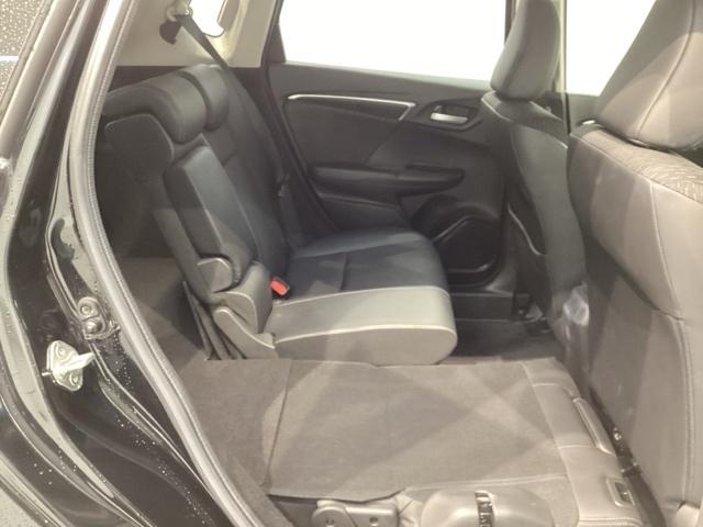 フィットハイブリッド Lパッケージ 1年保証 ナビVXM-155VSi TV Rカメラ BTオ-ディオ DVD ETC LEDライト VSA クルコン スマ-トキ- 盗難防止装置 整備記録簿 AAC スペアキ- Wエアバッグ ESC(28枚目)