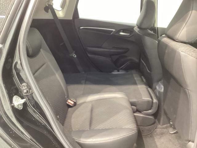 フィットハイブリッド Lパッケージ 1年保証 ナビVXM-155VSi TV Rカメラ BTオ-ディオ DVD ETC LEDライト VSA クルコン スマ-トキ- 盗難防止装置 整備記録簿 AAC スペアキ- Wエアバッグ ESC(30枚目)