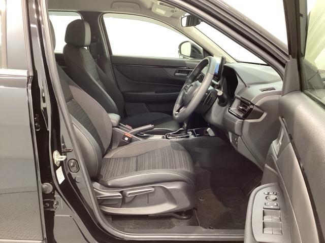 WR-V Z+ブラックスタイル H SENSING 新車保証 試乗車 ワンオ-ナ- ナビLXM-245ZFEi TV Rカメラ BTオ-ディオ ドラレコ ETC LEDライト VSA クルコン アルミ スマ-トキ- スペアキ-AAC(17枚目)