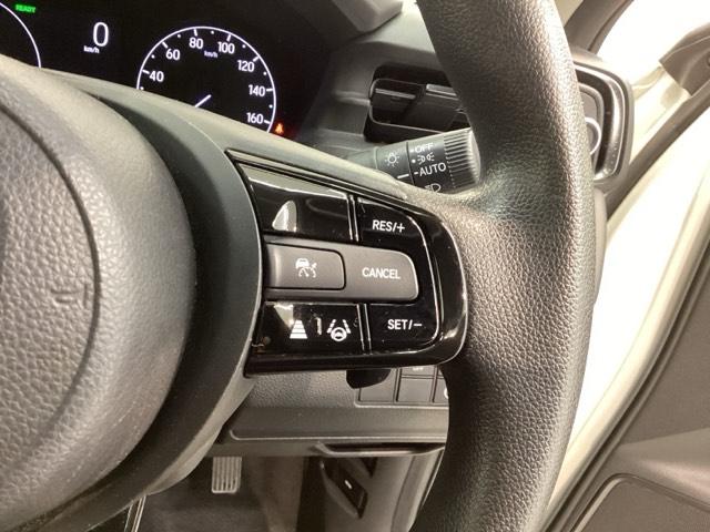 ヴェゼル ｅ：ＨＥＶＸ　Ｈ　ＳＥＮＳＩＮＧ　最長５年保証　ワンオーナー　ナビＶＸＭ－２１５ＶＦＥｉ　ＴＶ　Ｒカメラ　ＢＴオ－ディオ　ＤＶＤ　ＥＴＣ　ＬＥＤライト　ＶＳＡ　クルコン　アルミ　フォグ　スマートキー　盗難防止装置（10枚目）