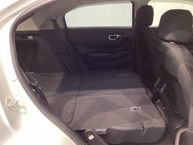 ヴェゼル ｅ：ＨＥＶＸ　Ｈ　ＳＥＮＳＩＮＧ　最長５年保証　ワンオーナー　ナビＶＸＭ－２１５ＶＦＥｉ　ＴＶ　Ｒカメラ　ＢＴオ－ディオ　ＤＶＤ　ＥＴＣ　ＬＥＤライト　ＶＳＡ　クルコン　アルミ　フォグ　スマートキー　盗難防止装置（32枚目）