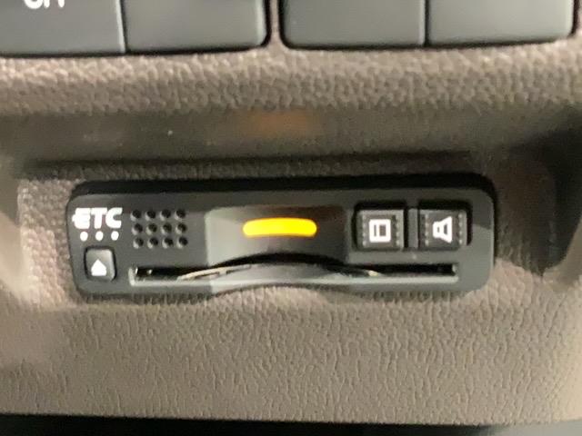 フリードハイブリッド ハイブリッド・Ｇホンダセンシング　最長５年保証　ワンオ－ナ－　ナビＶＸＭ－２０４ＶＦｉ　ＴＶ　Ｒカメラ　ＣＤ録音　ＢＴオ－ディオ　ＤＶＤ　ＥＴＣ　ＬＥＤライト　両側電動ドア　ＶＳＡ　シ－トヒ－タ－　スマ－トキ－　盗難防止装置　ＡＡＣ（12枚目）