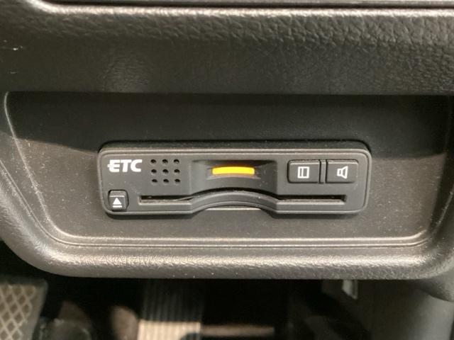 オデッセイ アブソルート・ＥＸ　あんしんＰＫＧ　１年保証　純正ナビ　ＴＶ　Ｒカメラ　ＢＴオ－ディオ　ＤＶＤ　ＥＴＣ　ＬＥＤライト　両側電動ドア　ＶＳＡ　電動シ－ト　クルコン　アルミ　スマ－トキ－　盗難防止装置　整備記録簿　ＡＡＣ（11枚目）