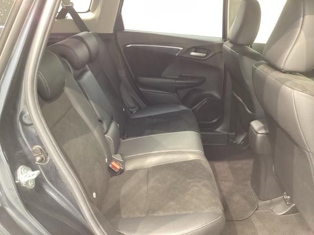 シャトル ハイブリッドＸホンダセンシング　最長５年保証　ナビＶＸＭ－１９４ＶＦｉ　ＴＶ　Ｒカメラ　ＢＴオ－ディオ　ＤＶＤ　ＥＴＣ　ＬＥＤライト　ＶＳＡ　シ－トヒ－タ－　クルコン　アルミ　スマ－トキ－　盗難防止装置　整備記録簿　ＡＡＣ　横滑抑制（17枚目）