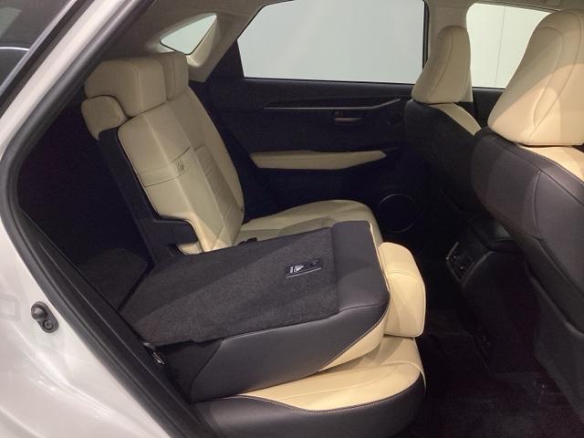 ＮＸ ＮＸ３００ｈバージョンＬ　革シ－ト　１年保証　ナビ　ＴＶ　Ｒカメラ　ＣＤ録音　ＢＴオ－ディオ　ＤＶＤ　ドラレコ　ＬＥＤライト　横滑り防止　シ－トヒ－タ－　電動シ－ト　アルミ　スマ－トキ－　整備記録簿　ＡＡＣ　スペアキ－　ＡＢＳ（30枚目）