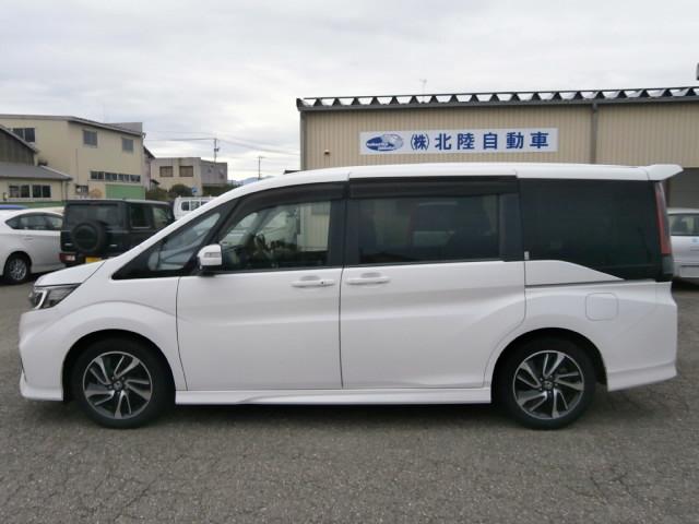 ステップワゴンスパーダ スパーダ・クールスピリット　ホンダセンシング　ナビＴＶ　バックカメラ　ＥＴＣ２．０　ドライブレコーダー　両側パワースライドドア　ワンオーナーカー　走行１万キロ代　車検Ｒ１０年３月（5枚目）