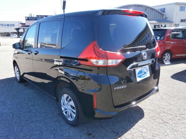 フリード G 4WD ナビTV バックカメラETC 両側パワースライドドア ホンダセンシング(7枚目)