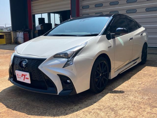 プリウス Aプレミアム 4WD エイムゲインFバンパー モデリスタエアロ レクサスルック メモリーナビ フルセグTV バックカメラ Bluetoothオーディオ ETC 純正18インチアルミ(3枚目)