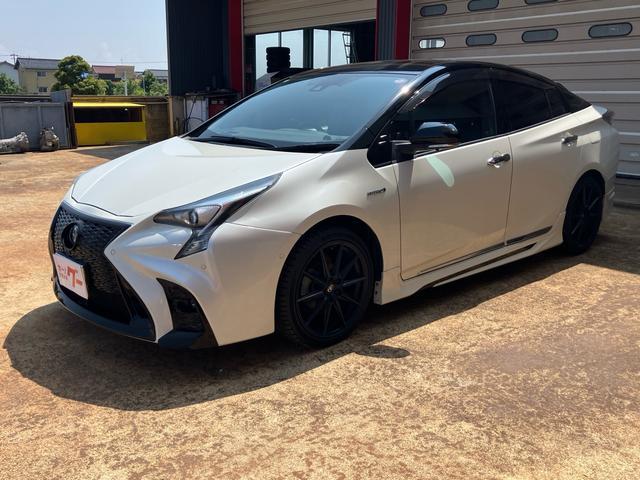 プリウス Aプレミアム 4WD エイムゲインFバンパー モデリスタエアロ レクサスルック メモリーナビ フルセグTV バックカメラ Bluetoothオーディオ ETC 純正18インチアルミ(4枚目)