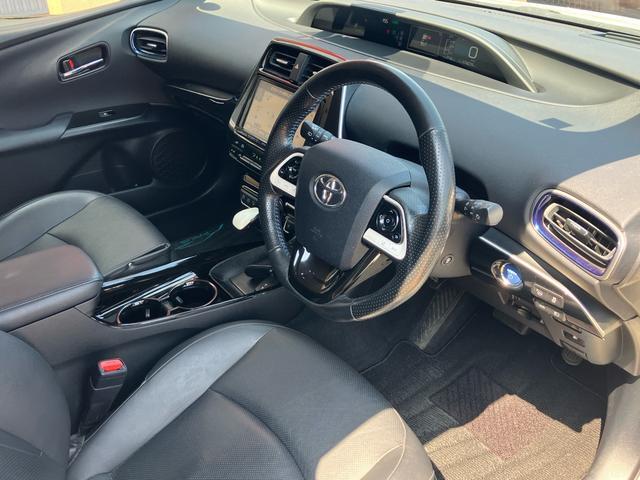 プリウス Aプレミアム 4WD エイムゲインFバンパー モデリスタエアロ レクサスルック メモリーナビ フルセグTV バックカメラ Bluetoothオーディオ ETC 純正18インチアルミ(13枚目)