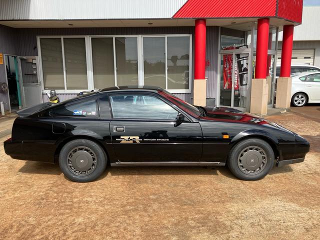 フェアレディZ 5速マニュアル(12枚目)