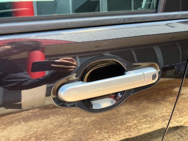 ワゴンR 20周年記念車 スマートキー プッシュスタート メモリーナビ フルセグTV Bluetooth接続 衝突被害軽減システム シートヒーター HIDヘッドライト 運転席・助手席エアバッグ(50枚目)