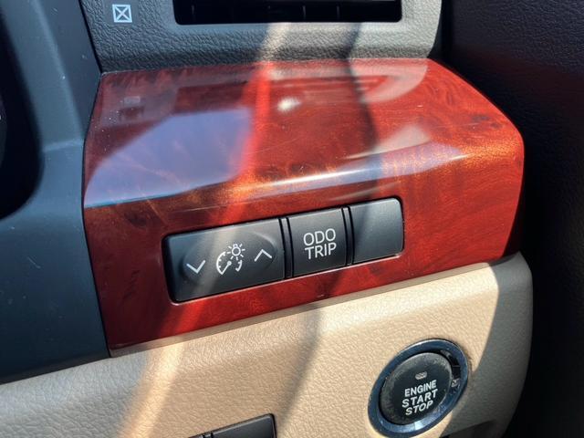 ヴェルファイア 2.4X 社外20インチアルミ 社外サスペンション メモリーナビ フルセグTV バックカメラ Bluetoothオーディオ ETC 左側パワースライドドア スマートキー プッシュスタート(50枚目)