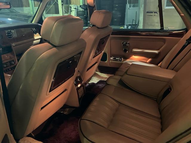 シルバースパー 　ローダウン　レザーシート　車庫保管（14枚目）