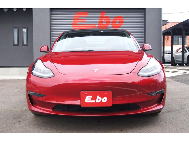 モデル3 パフォーマンス 黒内装18インチアルミ 社外パワートランク ワンオーナー オートパイロット ガラスルーフ バックカメラ ナビ 禁煙車 4WD LEDヘッドライト シートヒーター ETC(3枚目)