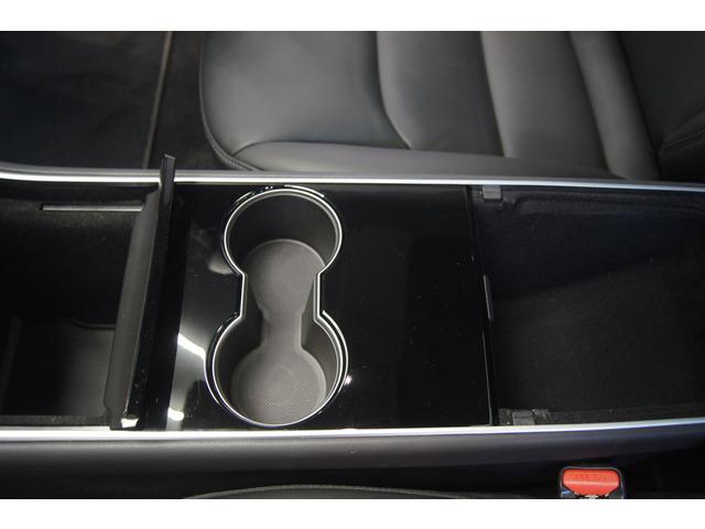 モデル3 パフォーマンス 黒内装18インチアルミ 社外パワートランク ワンオーナー オートパイロット ガラスルーフ バックカメラ ナビ 禁煙車 4WD LEDヘッドライト シートヒーター ETC(13枚目)