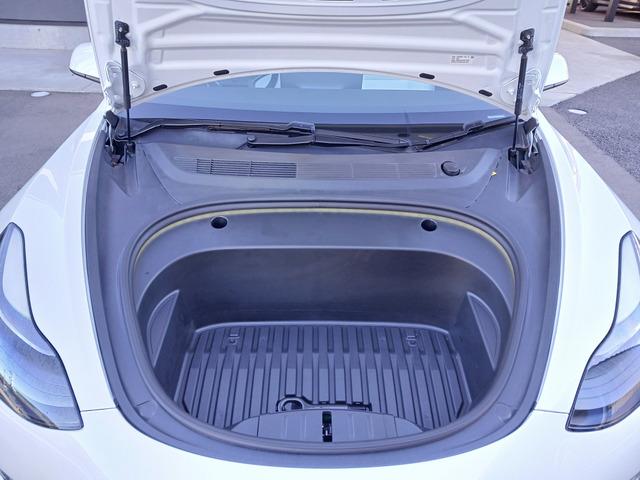 モデル３ ロングレンジ　ＡＷＤ（4枚目）