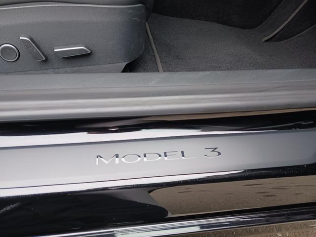 モデル３ ロングレンジ　ＡＷＤ（10枚目）