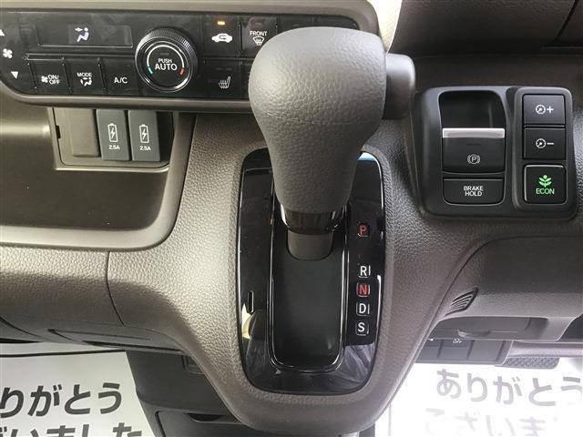L 両側パワスラ ホンダセンシング サイドカーテンエアバック ヒートシーター クリアナンスソナー 横滑り防止装置付き LKA スマートキー&プッシュスタート バックモニター シートヒータ 衝突安全ボディ(52枚目)