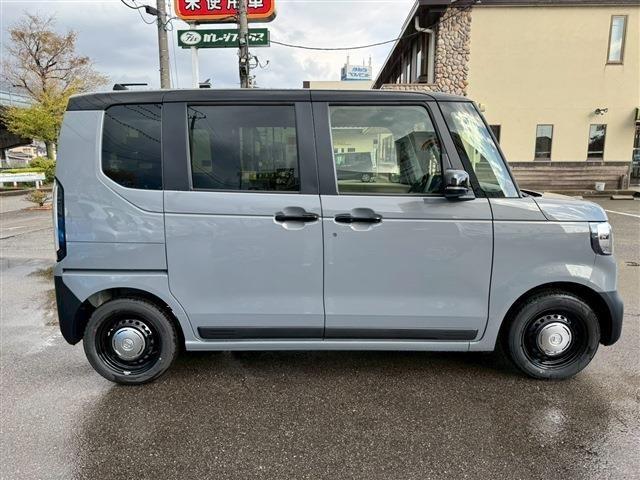 N-BOXジョイ ベースグレード 両側スライド・片側電動 クリアランスソナー オートクルーズコントロール レーンアシスト 衝突被害軽減システム オートライト LEDヘッドランプ スマートキー アイドリングストップ 電動格納ミラー(15枚目)