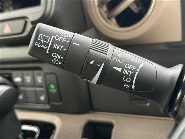 N-BOXジョイ ベースグレード 両側スライド・片側電動 クリアランスソナー オートクルーズコントロール レーンアシスト 衝突被害軽減システム オートライト LEDヘッドランプ スマートキー アイドリングストップ 電動格納ミラー(32枚目)