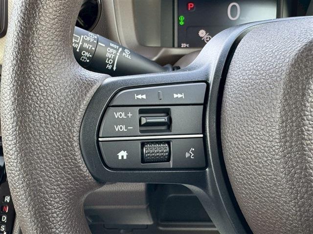 Ｎ－ＷＧＮ Ｌ　バックカメラ　クリアランスソナー　オートクルーズコントロール　衝突被害軽減システム　オートライト　スマートキー　電動格納ミラー　シートヒーター　ＣＶＴ　盗難防止システム　ＡＢＳ　ＥＳＣ　衝突安全ボディ（8枚目）