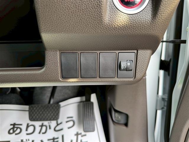 Ｎ－ＷＧＮ Ｌ　バックカメラ　クリアランスソナー　オートクルーズコントロール　衝突被害軽減システム　オートライト　スマートキー　電動格納ミラー　シートヒーター　ＣＶＴ　盗難防止システム　ＡＢＳ　ＥＳＣ　衝突安全ボディ（34枚目）